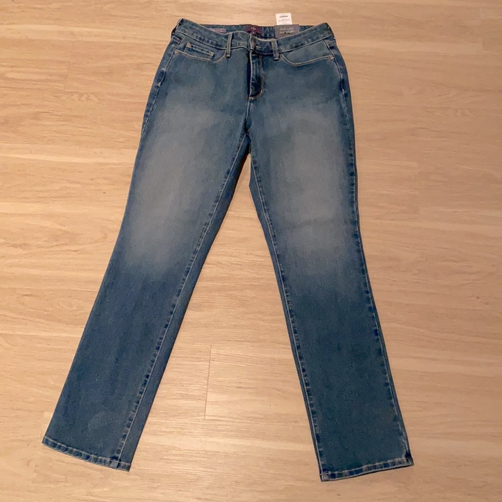 Brand new NYDJ jeans!